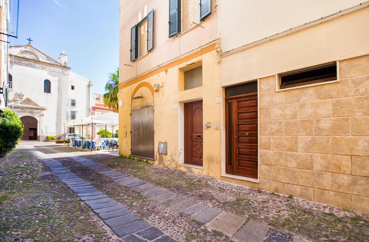 Alghero P.Umberto Old Town Exterior photo